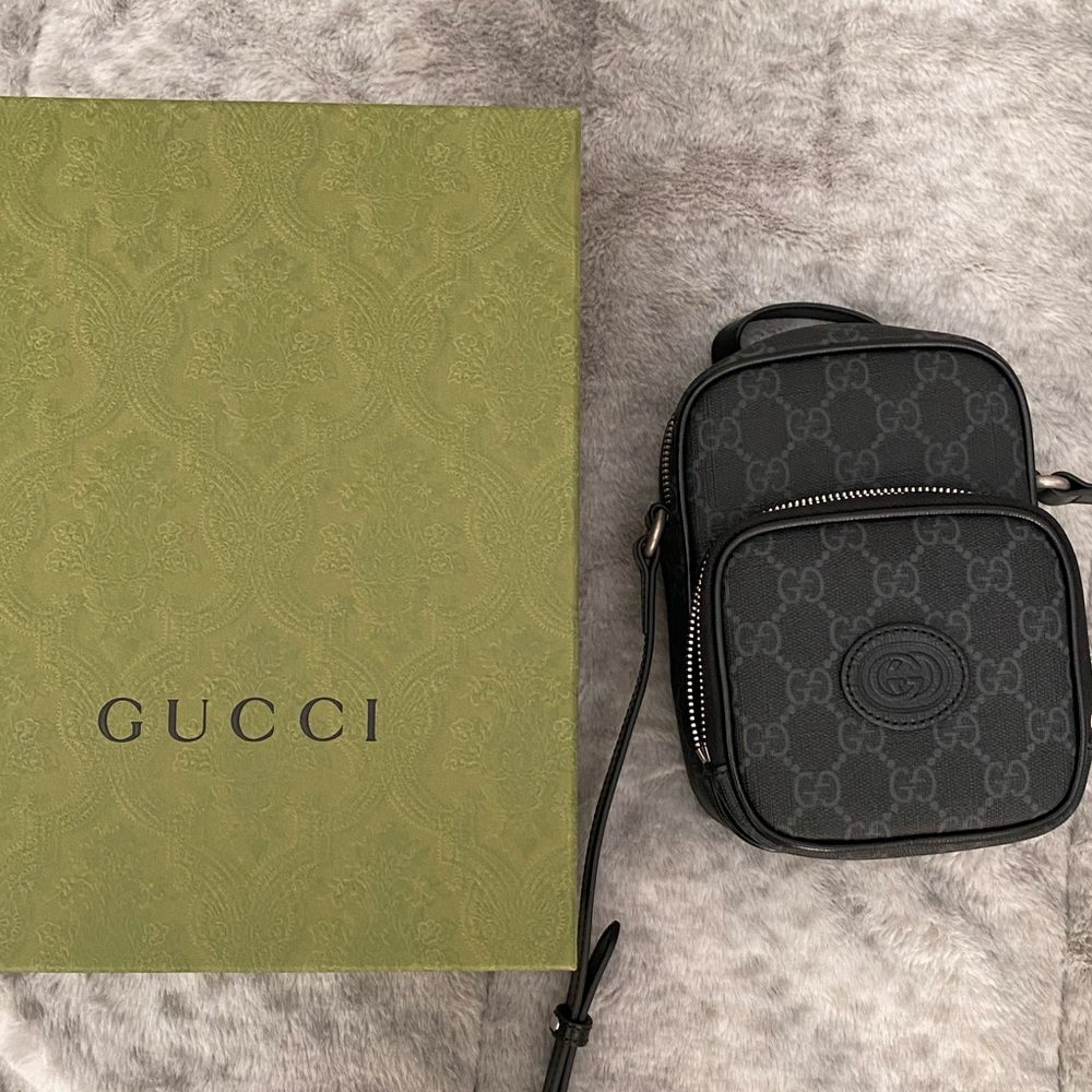 AUTHENTIC GUCCI MINI BAG- UNISEX